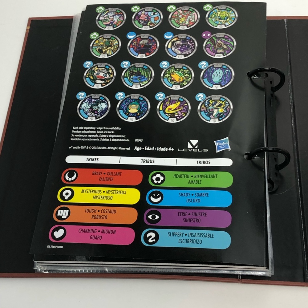 Yo Kai Collectors Organizer Binder - Picture 8 of 8